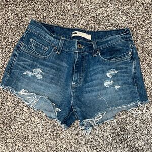 LEVI’S size 4 women’s shorts